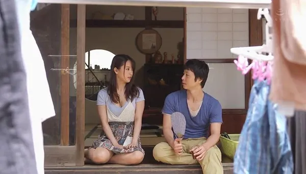 18+ học sinh Chuyến về quê mùa hè sung phê với chị dâu